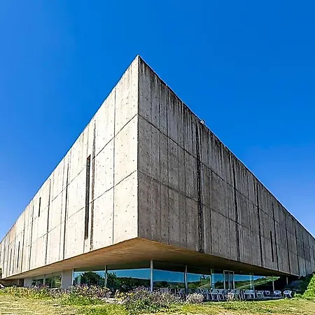 Hostel Hi Foz Coa - De Juventude Vila Nova de Foz Coa